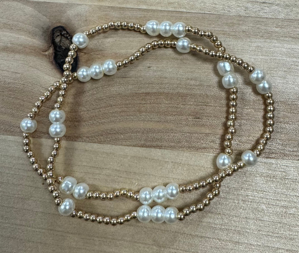 Small Gold Beaded Bracelet with Pearls