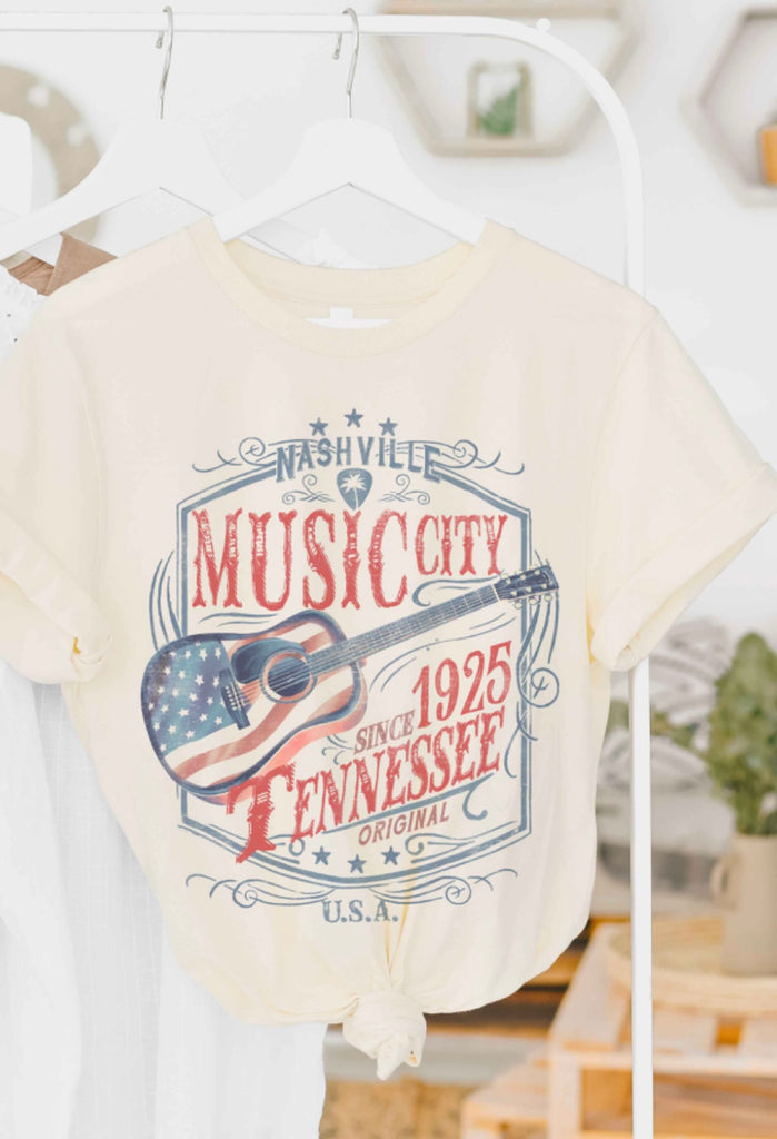 Nashville Music Graphic T-shirt- Plus Size